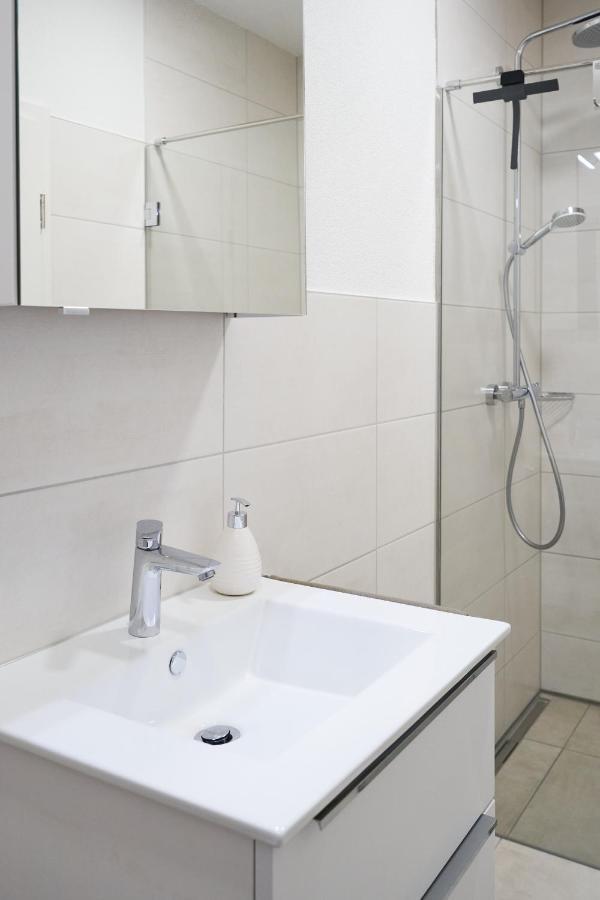 Apartwehr Business&Ferien Apartment Lila Extérieur photo